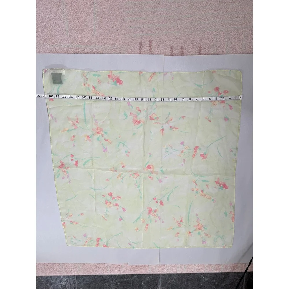 Escada vintage 90